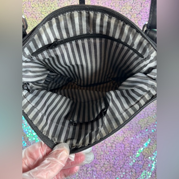 Two Black Leather Crossbody Bags - Picture 5 of 10